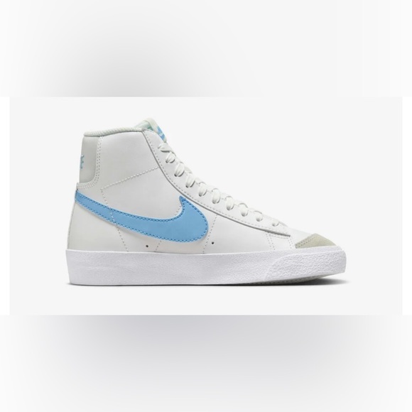 Nike Other - Nike Kid’s Blazer High Top Sneakers size 4 •Worn TWICE•